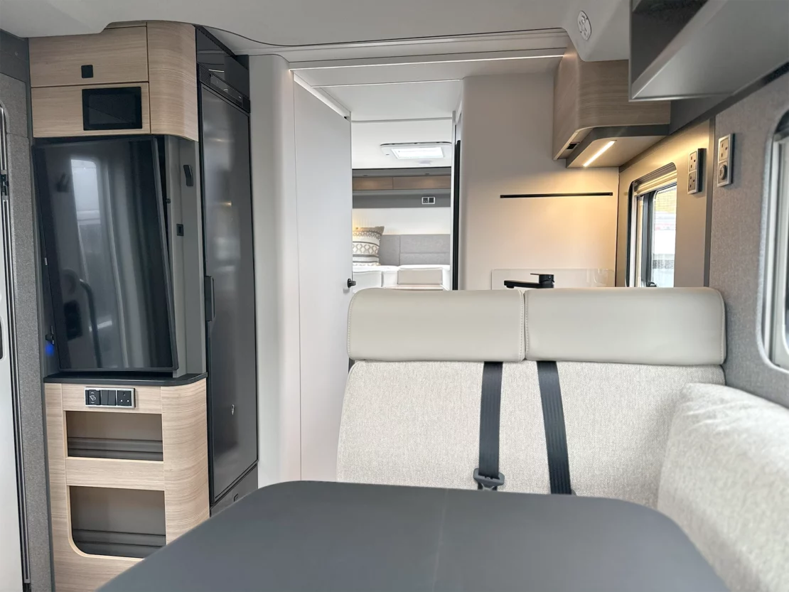 Hymer B-MC T 680 Interior