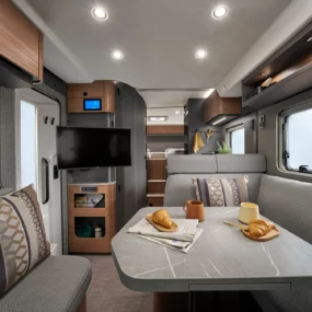 Hymer B-MC T 600 Motorhome FO100150 - Interior