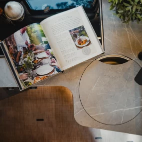 Hymer B-MC T 680 Motorhome - Kitchen Worktop Lifestyle