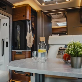 Hymer B-MC T 680 Motorhome - Lounge Lifestyle