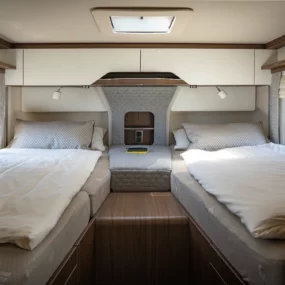 Hymer B-ML T 780 Blackline Motorhome - Bedroom