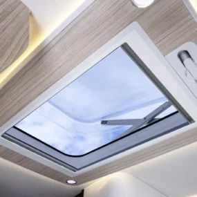 Hymer B-ML T 780 Blackline Motorhome - Interior Skylight