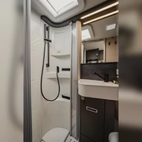 Hymer ML-T Crosstrail Motorhome FO100120 - Washroom Shower
