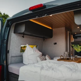 Hymer Redwood Campervan Core - Exterior Explorer Bed