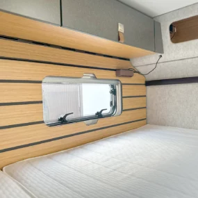 Hymer ML-T 570 Xperience Bedroom Window