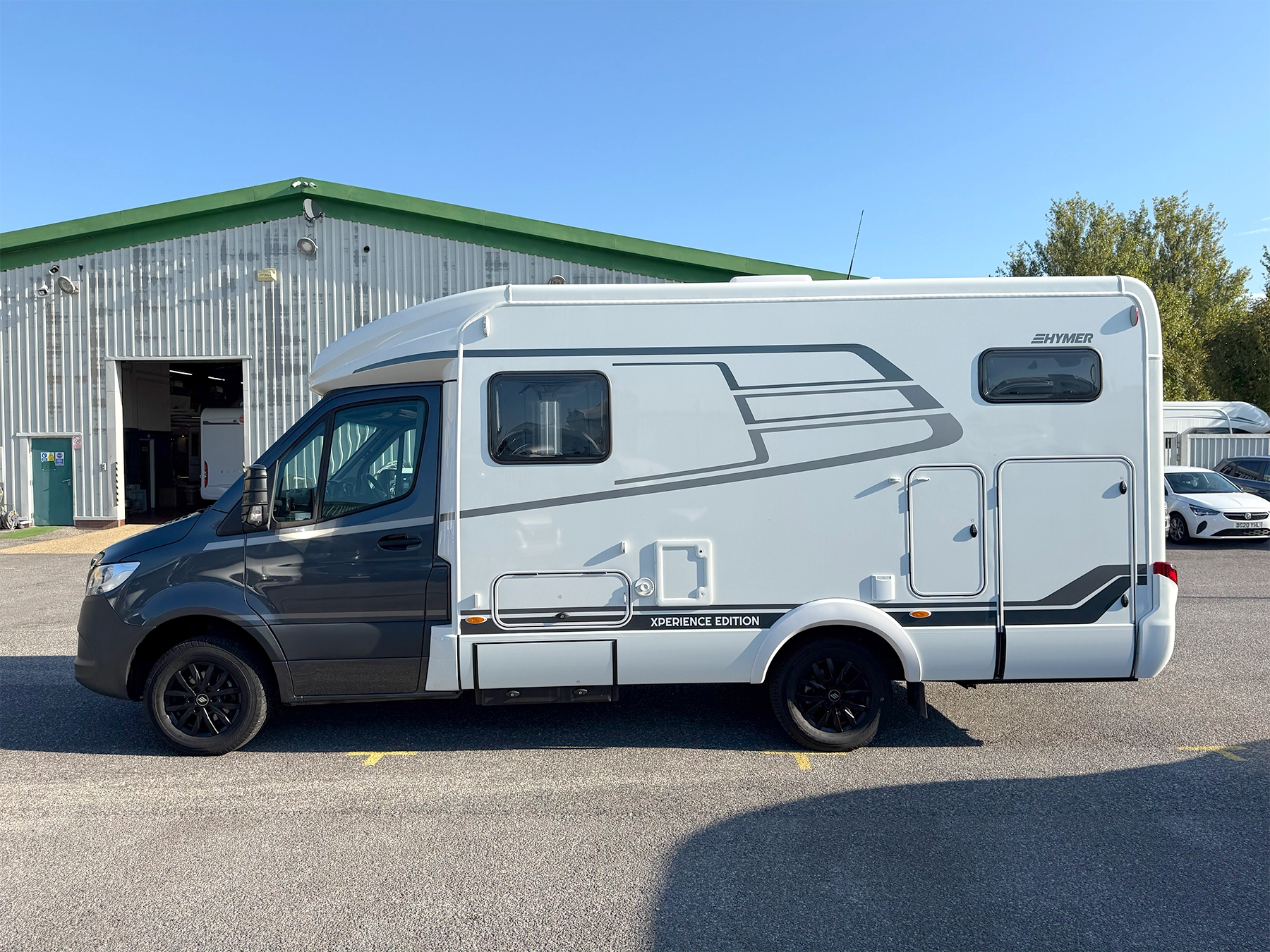 Hymer ML-T 570 Xperience Exterior Left Side