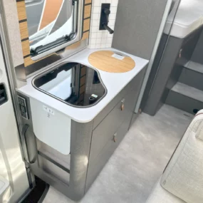 Hymer ML-T 570 Xperience Kitchen Area
