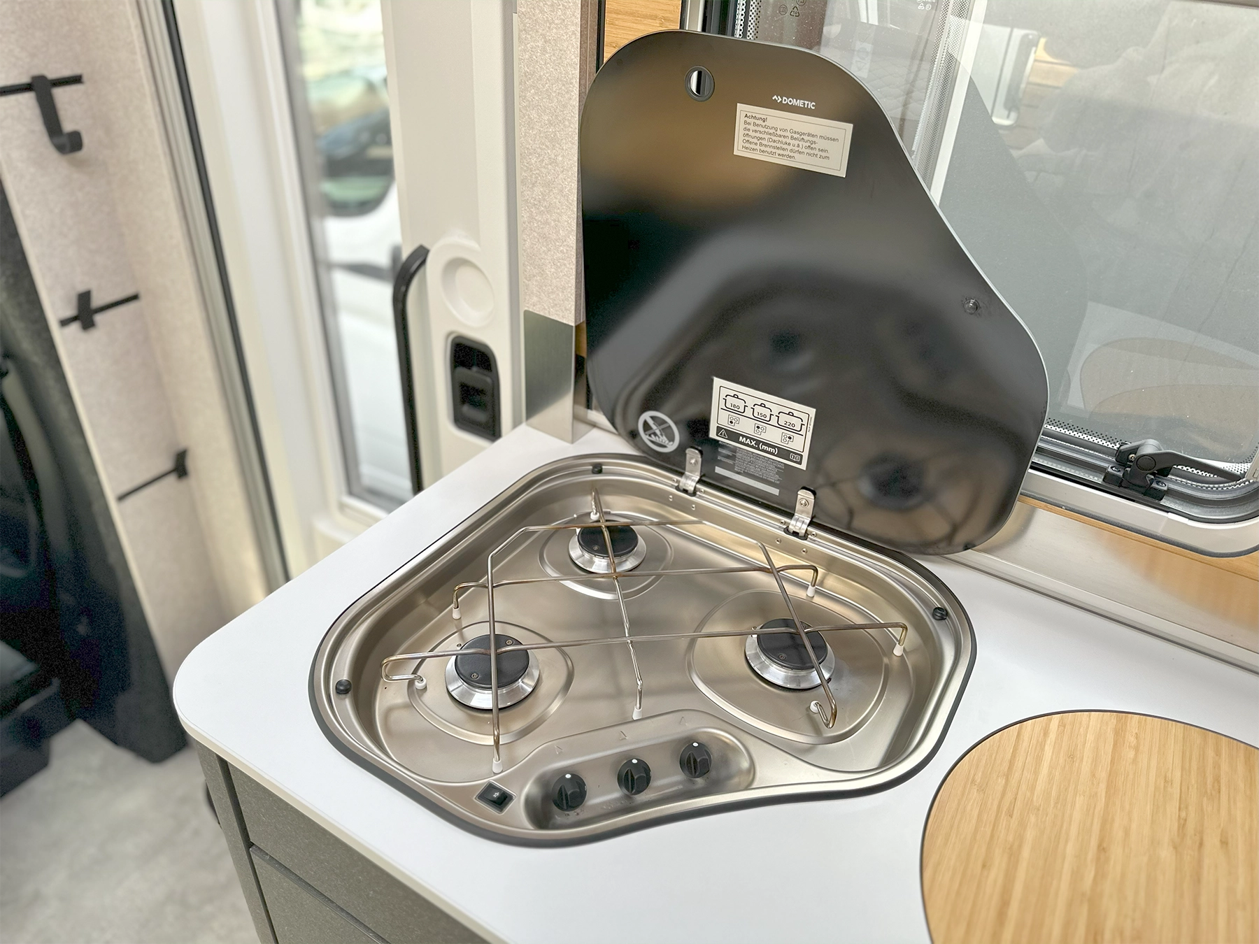 Hymer ML-T 570 Xperience Kitchen Hob