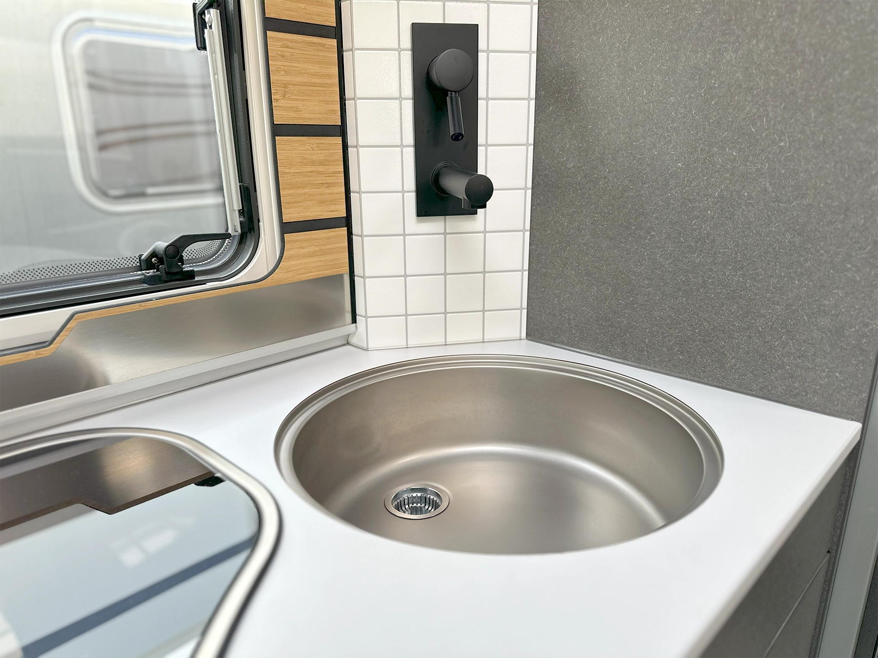 Hymer ML-T 570 Xperience Kitchen Sink