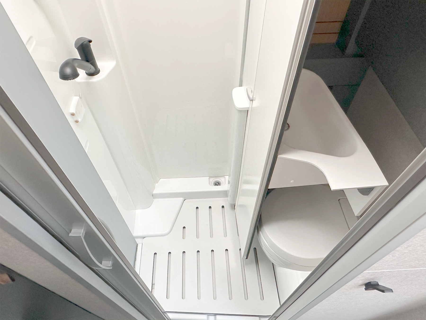 Hymer ML-T 570 Xperience Shower