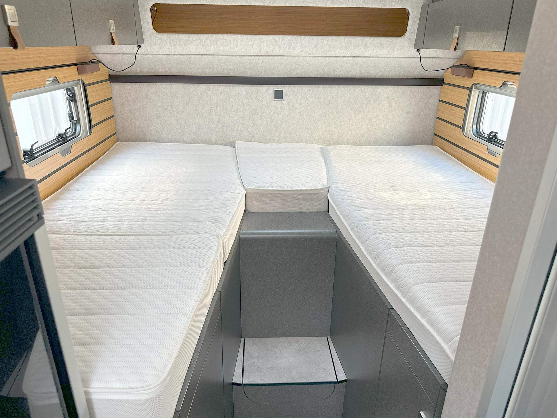 Hymer ML-T 570 Xperience Twin Single Beds