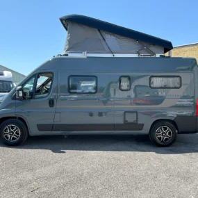 Hymer Redwood Explorer 600 Exterior Right Side