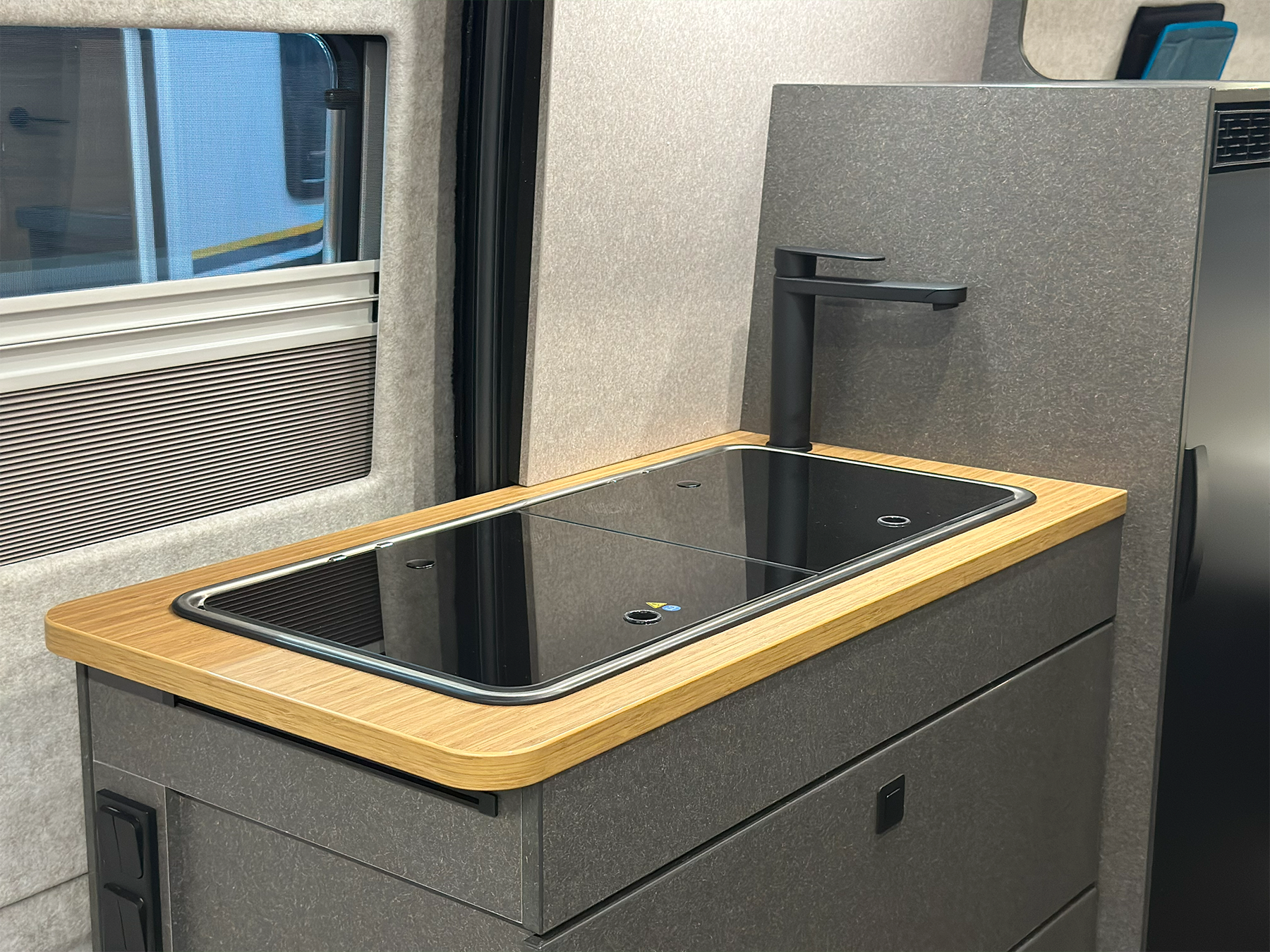 Hymer Redwood 601 Sport Pop Top Kitchen Worktop