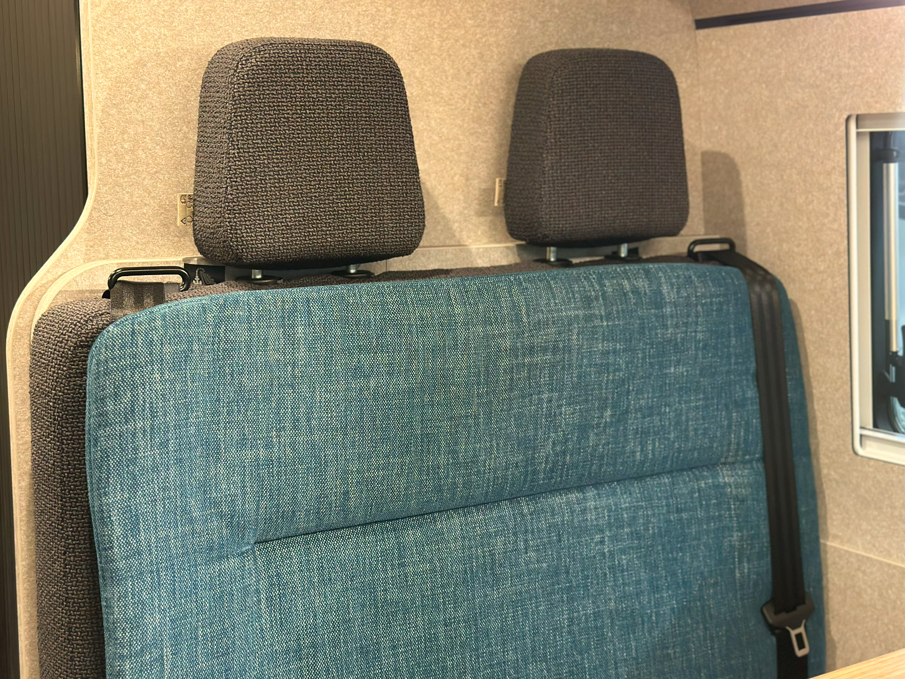 Hymer Redwood 601 Sport Pop Top Lounge Seat
