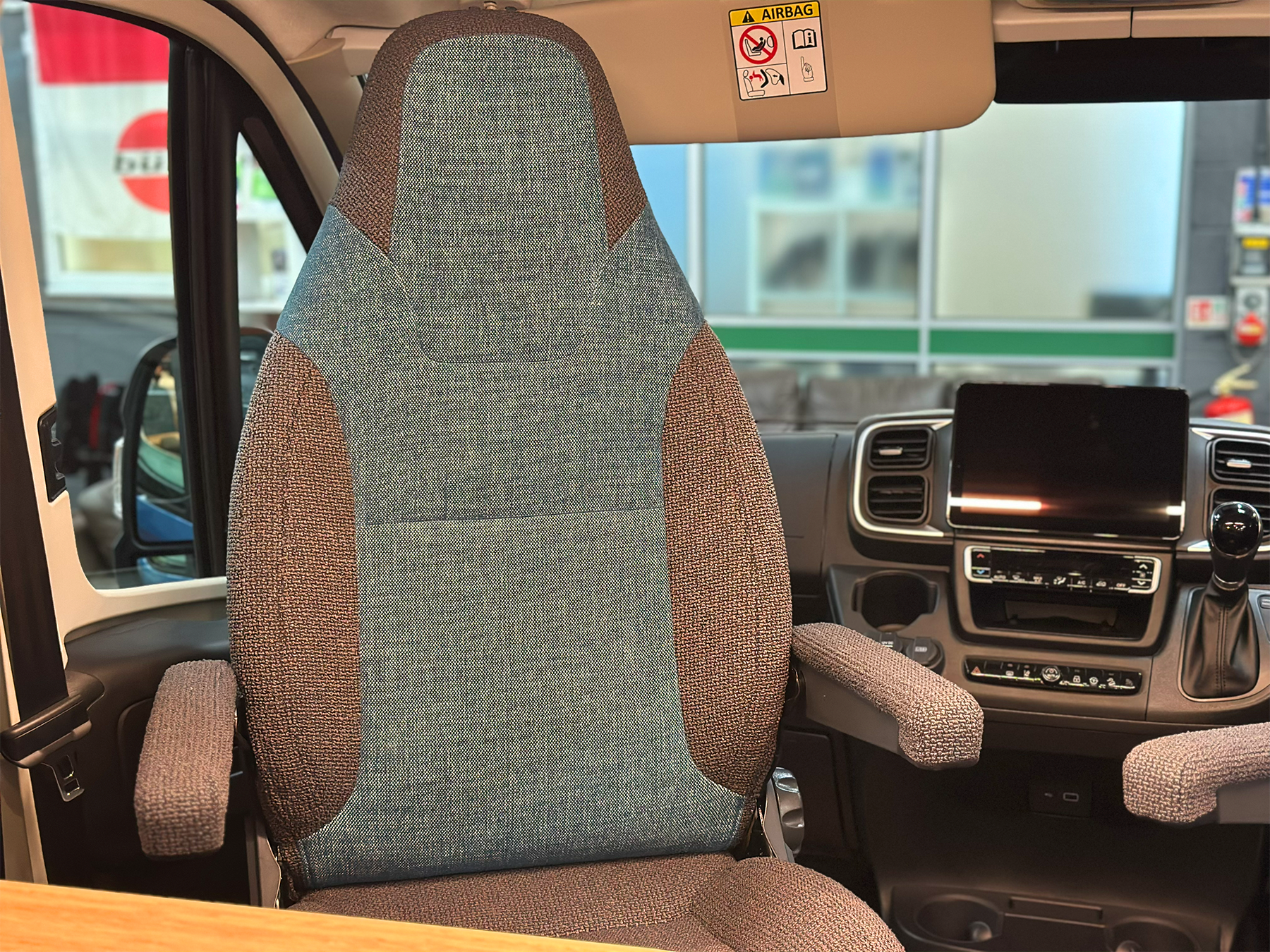 Hymer Redwood 601 Sport Pop Top Passenger Seat