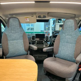 Hymer Redwood 601 Sport Pop Top Swivel Cab Seats