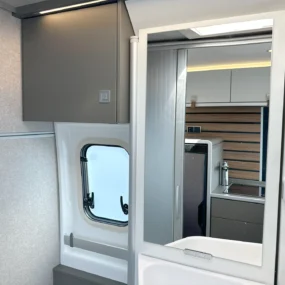Hymer Yellowstone 640 Bathroom Mirror & Wall