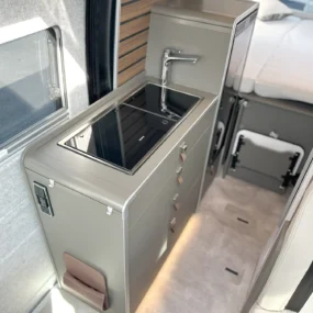 Hymer Yellowstone 640 Kitchen Area