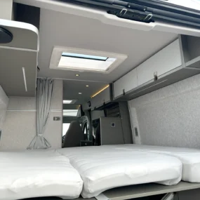 Hymer Yellowstone 640 Rear Bed