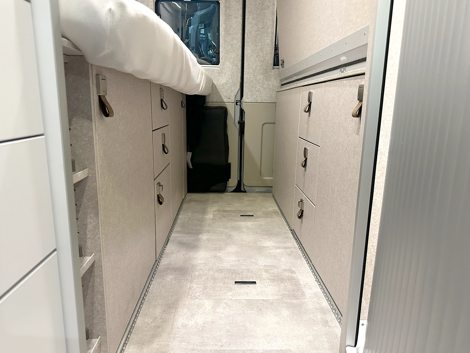 Hymer Yosemite Pop-Top Rear Storage Under Bed