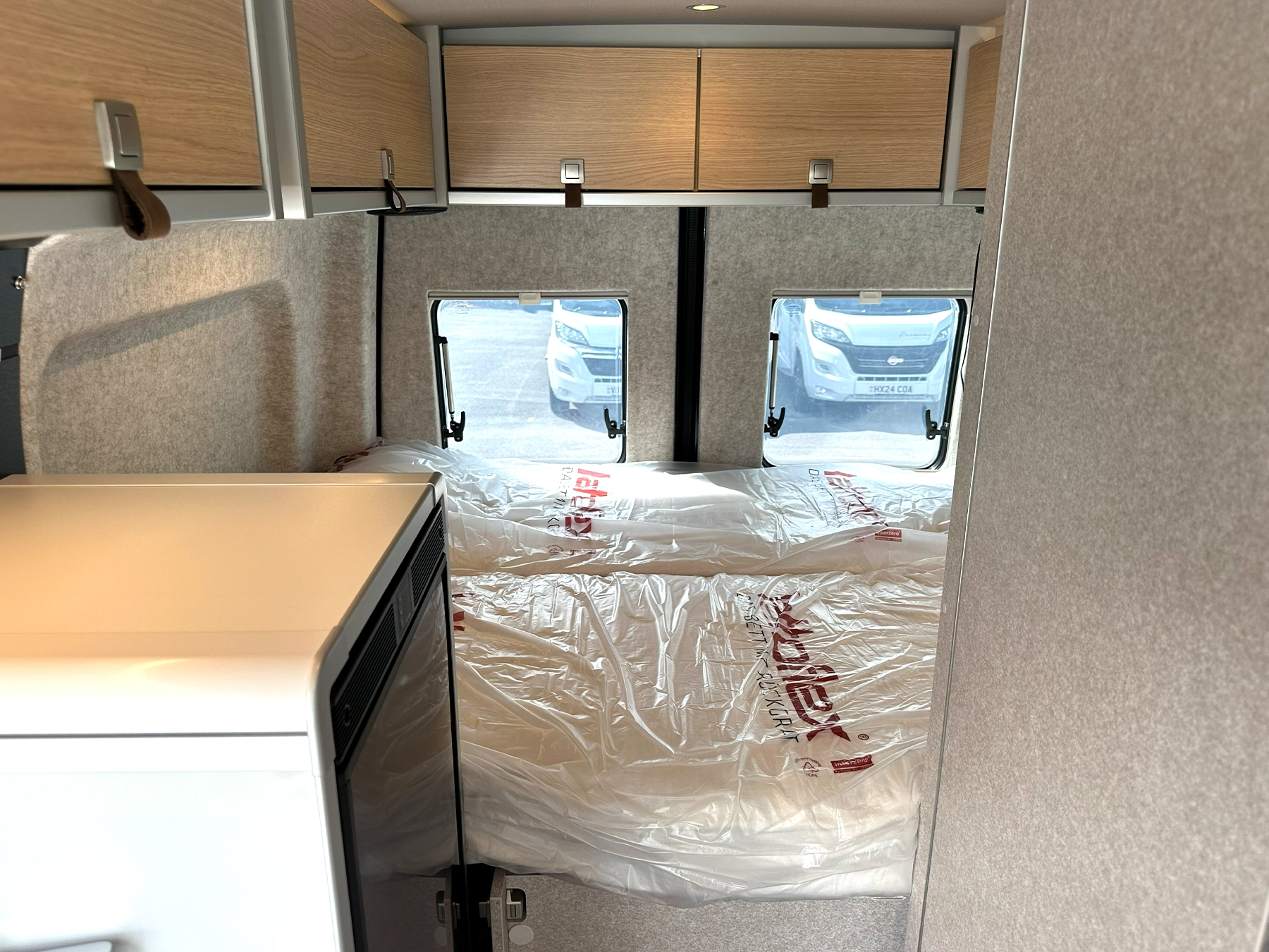 Grand Canyon S Pop Top 4x4 Rear Bed Area