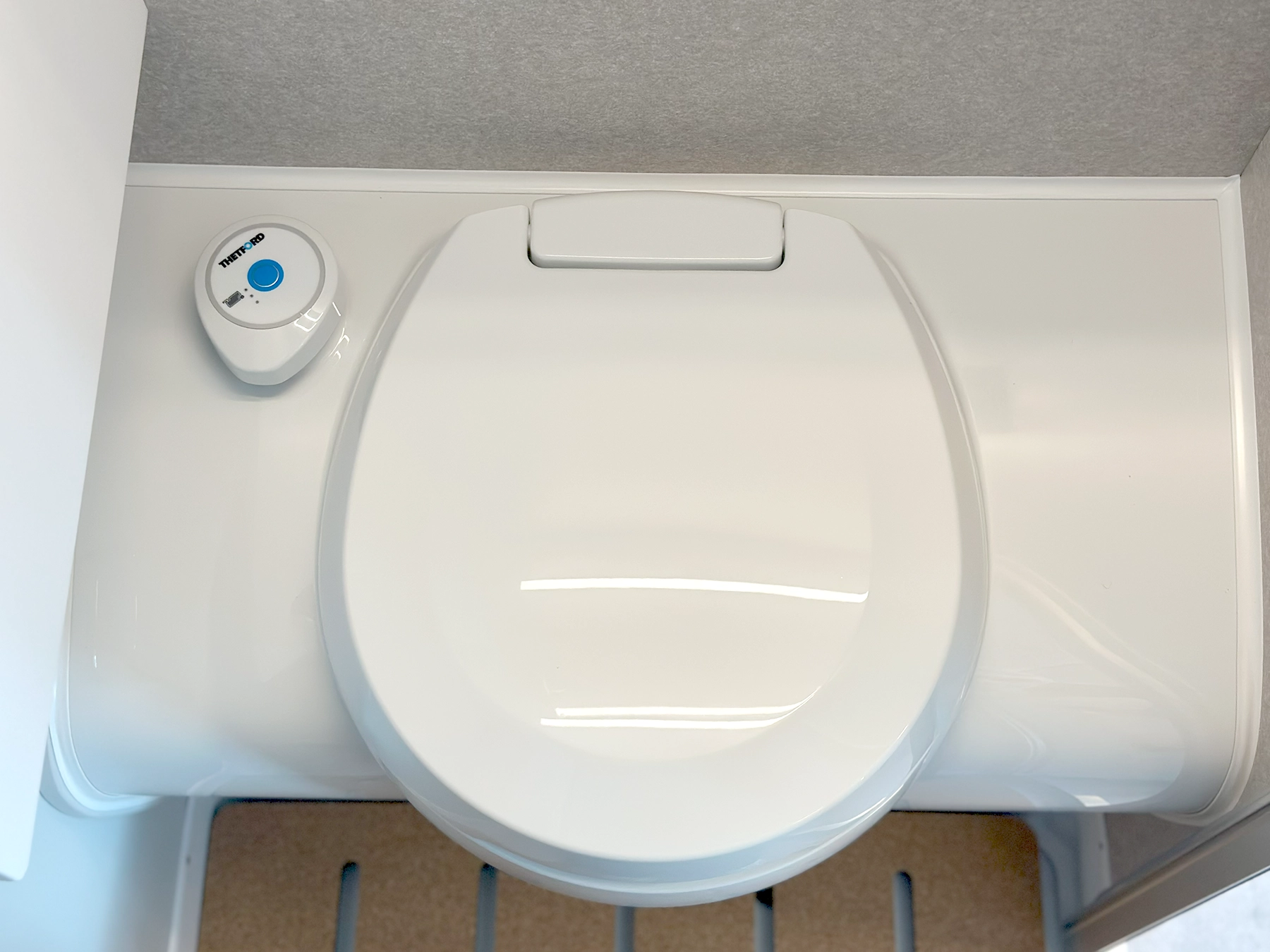 Grand Canyon S Pop Top 4x4 Thetford Toilet