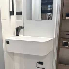Hymer ML-T 570 Bathroom Sink