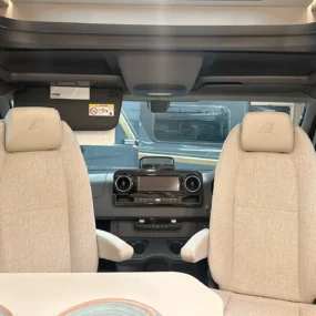 Hymer ML-T 570 Swivel Front Cab Seats