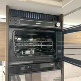Hymer ML-T 570 Thetford Oven