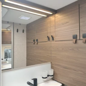 Hymer ML-T 580 Bathroom Mirror