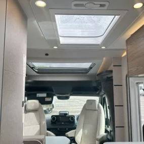 Hymer ML-T 580 Skylights