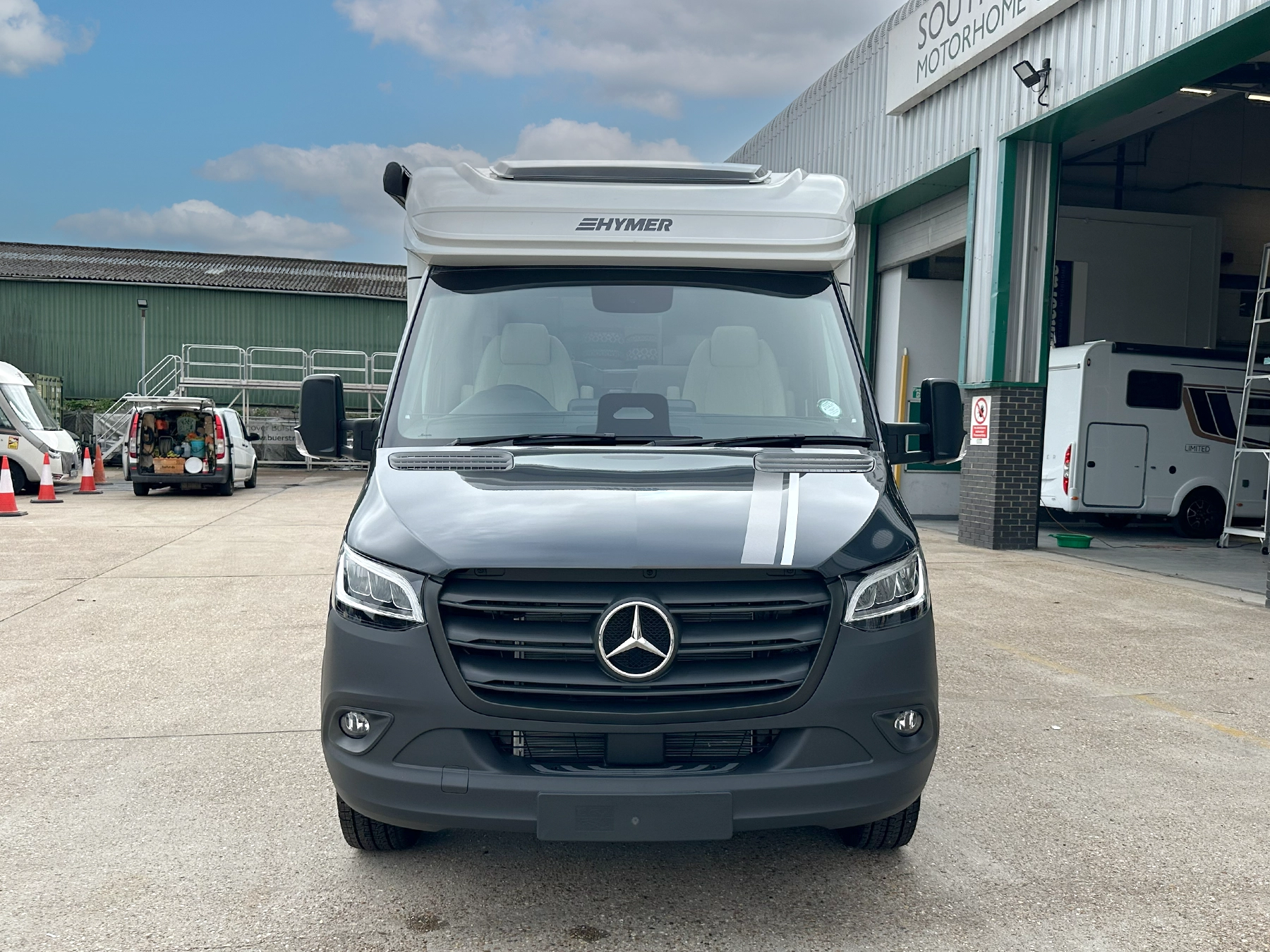 Hymer ML-T 570 Xperience Exterior Front