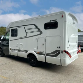 Hymer ML-T 570 Xperience Exterior Right Rear Side