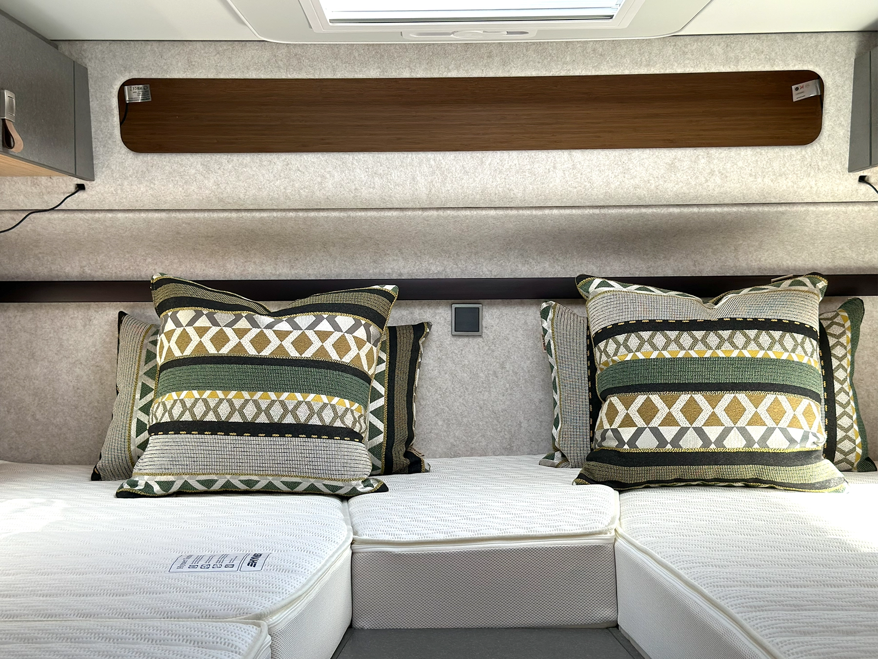 Hymer ML-T 570 Xperience Hymer Cushions