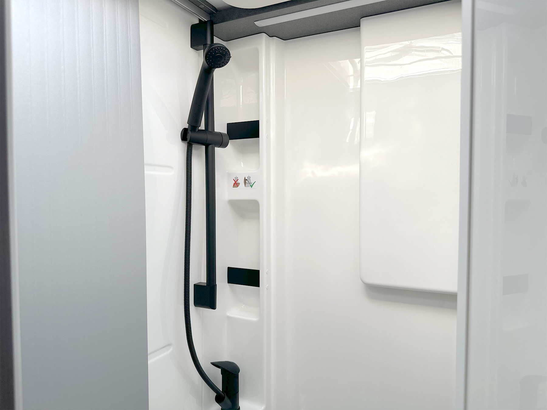 Hymer ML-T 570 Xperience Shower