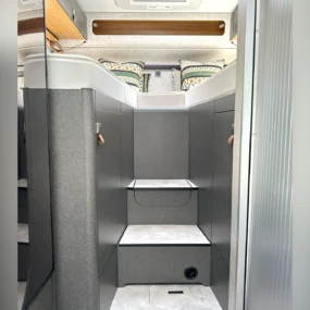 Hymer ML-T 570 Xperience Steps to Bed