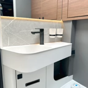 Hymer B-MC T 600 Bathroom Sink