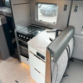 Hymer B-MC T 600 Kitchen Area