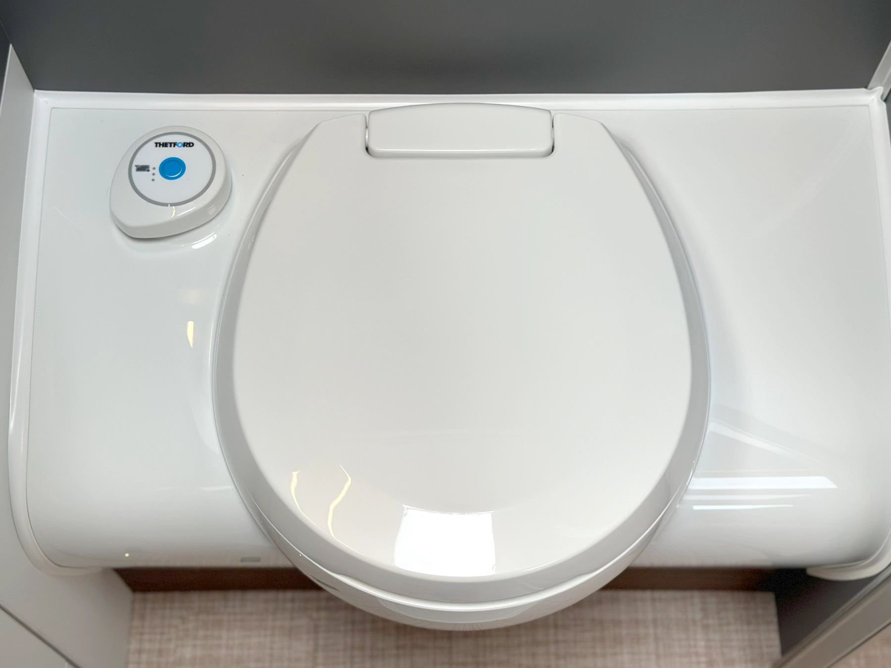 Hymer B-MC T 600 Thetford Toilet