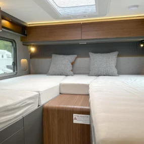 Hymer B-MC T 600 Twin Single Rear Beds