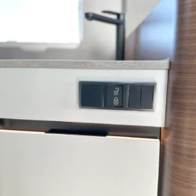 Hymer B-MC T 680 Cupboard Lock Button