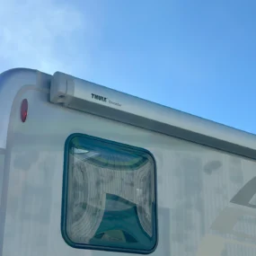 Hymer B-MC T 680 Exterior Thule Awning