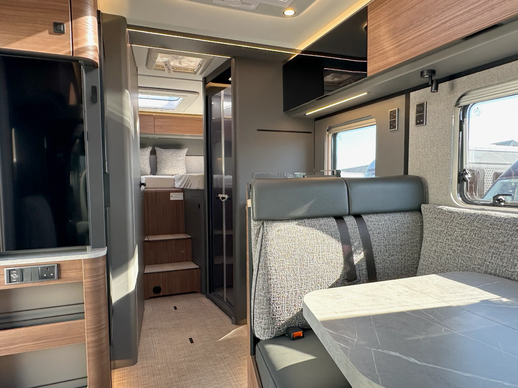 Hymer B-MC T 680 Interior