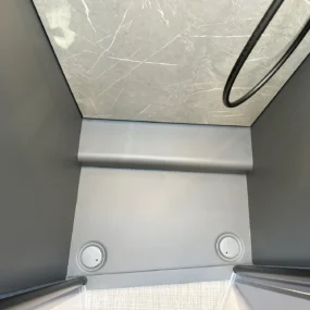 Hymer B-MC T 680 Shower Floor