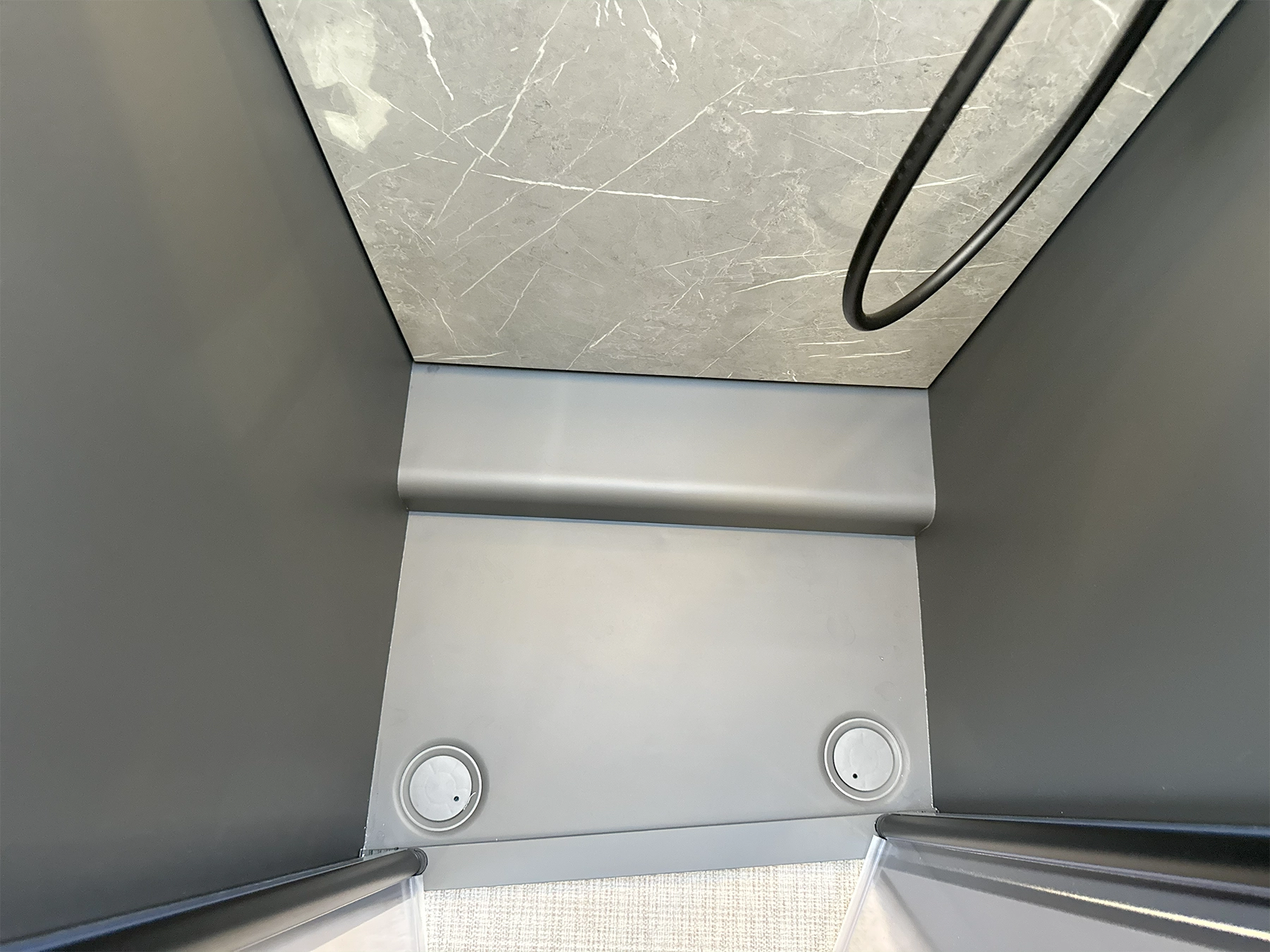Hymer B-MC T 680 Shower Floor