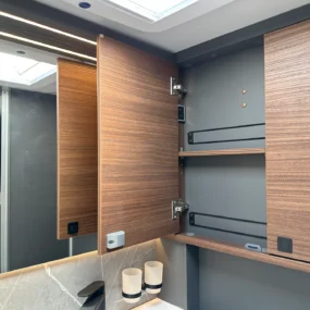 Hymer B-MC I 600 Bathroom Cupboard