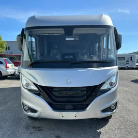 Hymer B-MC I 600 Exterior Front