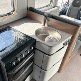 Hymer B-MC I 600 Kitchen Area