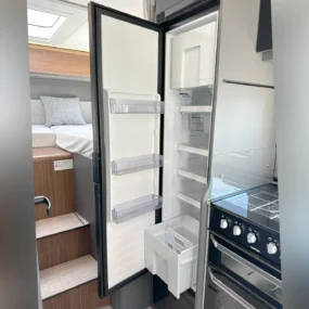 Hymer B-MC I 600 Kitchen Fridge Freezer
