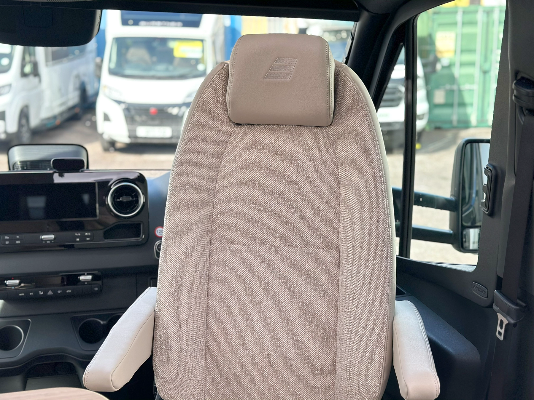 Hymer ML-T 570 Drivers Seat